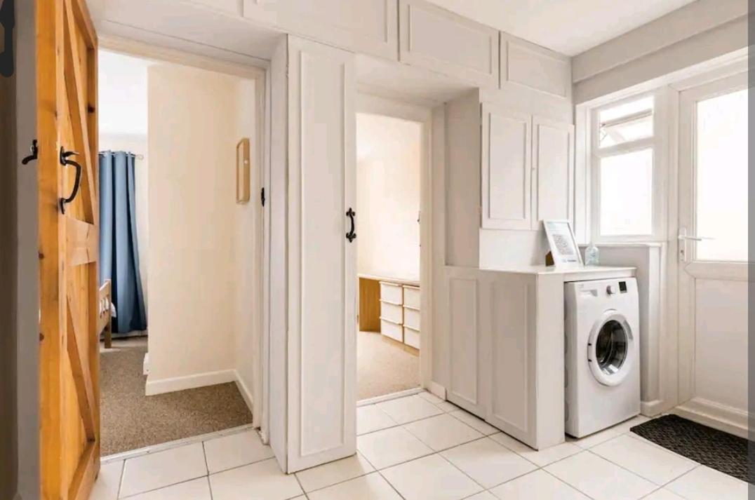The Hideaway, Family Apartment Close To The Beach. Paignton Bagian luar foto